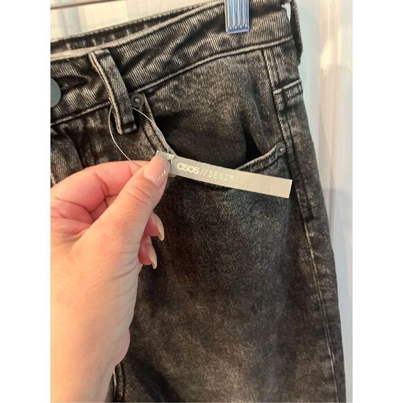 ASOS DENIM Black High Waist Tapered Leg Jeans sz 28/30 NWT - Picture 3 of 7
